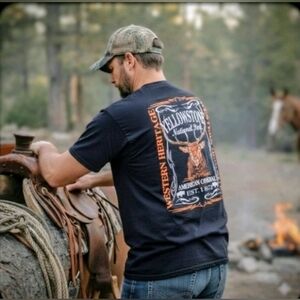 YELLOWSTONE National Park Tee sz L Western Heritage Deer Buffalo Black Cotton